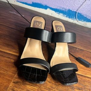 size 8.5 dress shoes